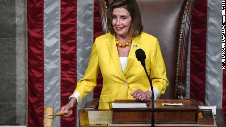 US Speaker of the House Nancy Pelosi, a Democrat from California, bangs the gavel after the House of Representatives voted 220-207 to pass the Inflation Reduction Act at the US Capitol in Washington, DC, on August 12, 2022. - US lawmakers on Friday adopted US President Joe Biden&#39;s sprawling climate, tax, and health care plan which is a major win for Biden that includes the biggest ever American investment in the battle against global warming. 