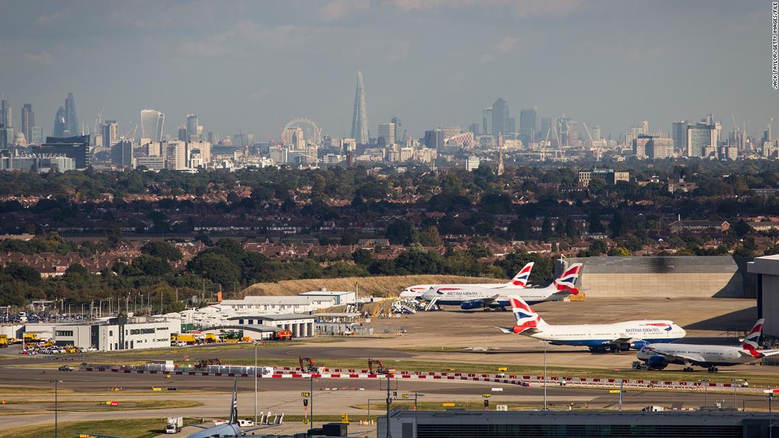 Heathrow de Londres ha cancelado vuelos para «evitar ruido» durante el funeral de la Reina.