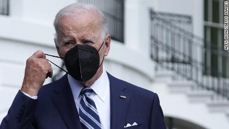 Biden&#39;s comments about pandemic widen public health split over how US should respond to Covid-19