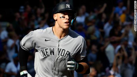 Aaron Judge hits two HRs to reach 59 on the year, edges closer to Roger Maris&#39; 61