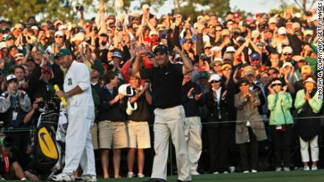 Immelman celebra ganar el Masters en el Augusta National Golf Club en abril de 2008.