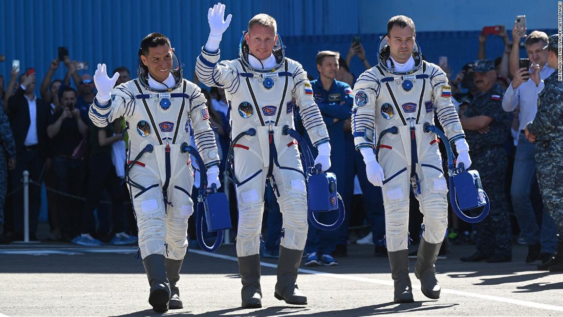 NASA astronaut Russian cosmonauts launch to space – CNN