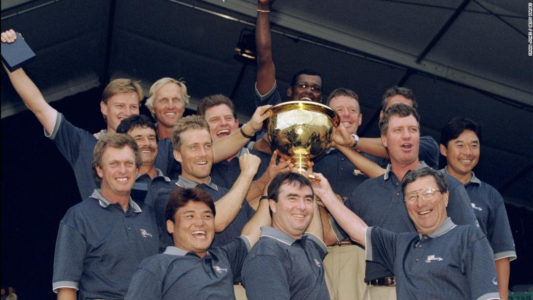 As the 3rd edition of the event, in 1998,  saw the tournament leave the US for the first time, so too did the trophy, as the International Team registered its only Presidents Cup win to date. Under Thomson&#39;s captaincy, it did so in some style too, roaring to a 20.5 - 11.5 victory at Royal Melbourne Golf Club in Australia.