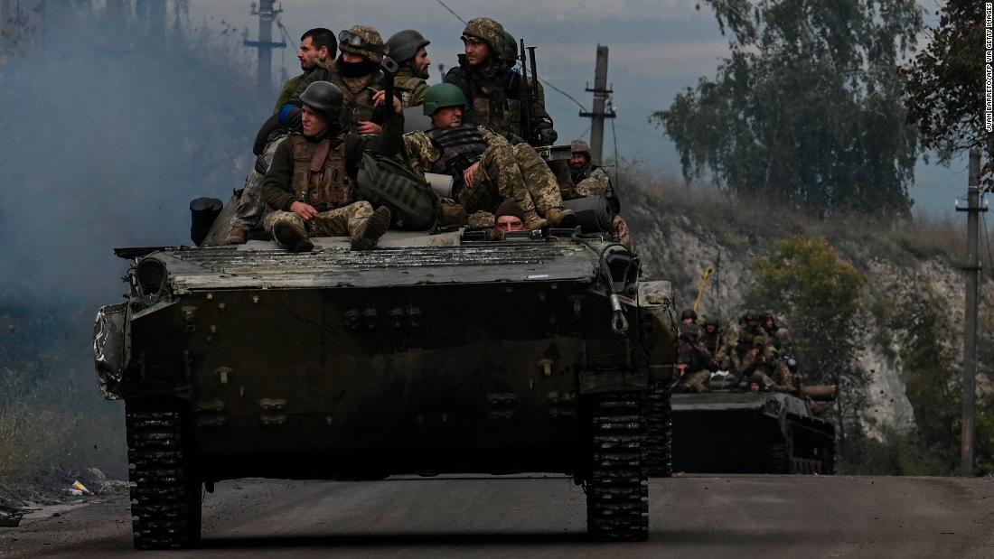 Watch: Ukraine military’s advance on Russian army, explained – CNN Video