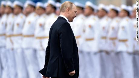 Opinion: Desperate Putin will twist, not stick