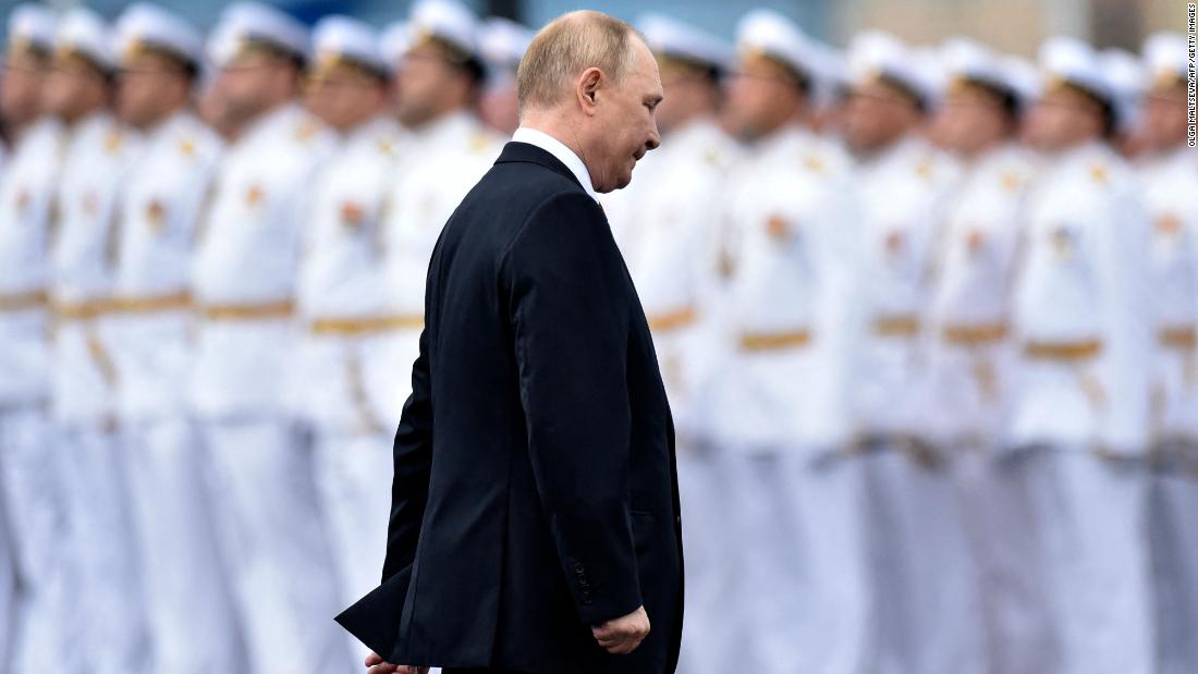 Opinion: Desperate Putin will twist, not stick