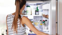 8 ما يجب فعله وما لا يجب فعله في الثلاجة
