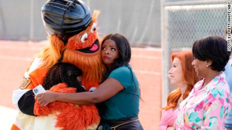 Gritty with Janelle James, Lisa Ann Walter and Sheryl Lee Ralph in &quot;Abbott Elementary&quot; 
