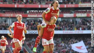 Barclays FA Women's Super League Report: Arsenal 6-1 Tottenham Hotspur