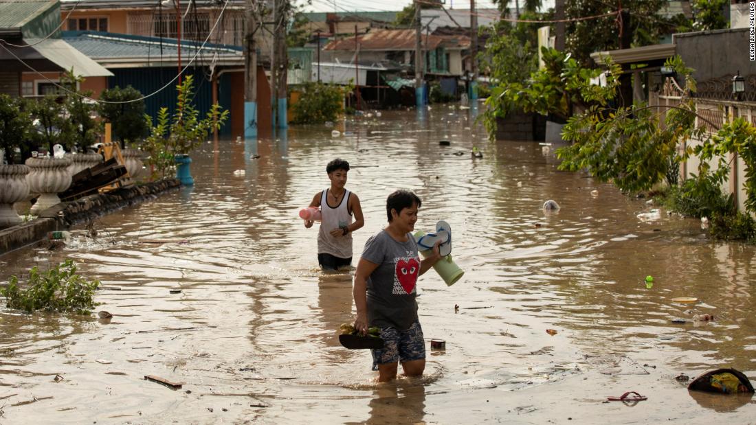 Typhoon Noru leaves five dead as storm sweeps over the Philippines