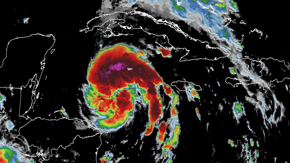 L’ouragan Ian cible Cuba alors que la Floride se prépare