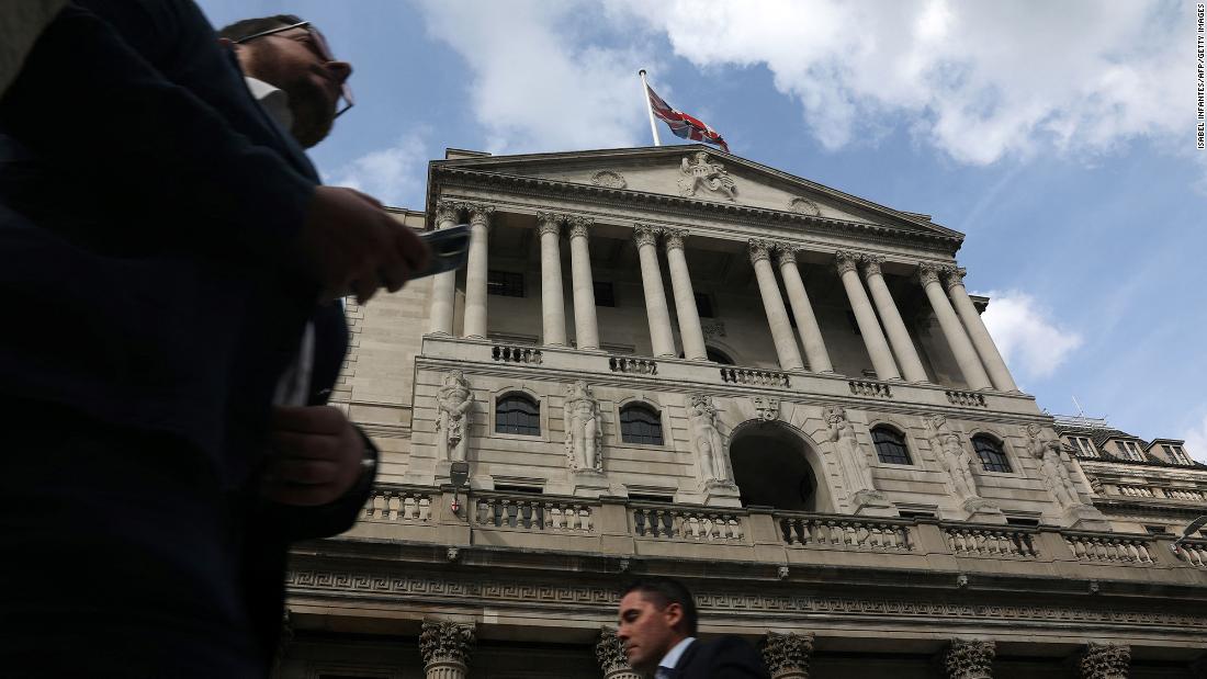 UK authorities try to calm panicked markets