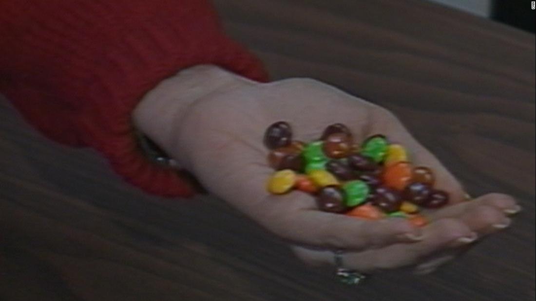 M&M’s red scare: Why the candy color was discontinued for more than a decade – CNN Video