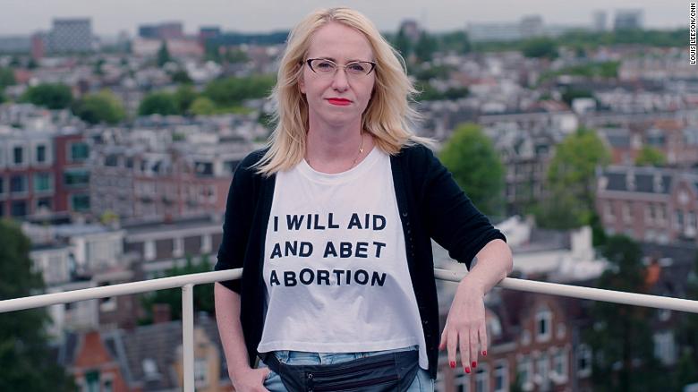 Hear from the people at the clinic offering a last chance to have an abortion