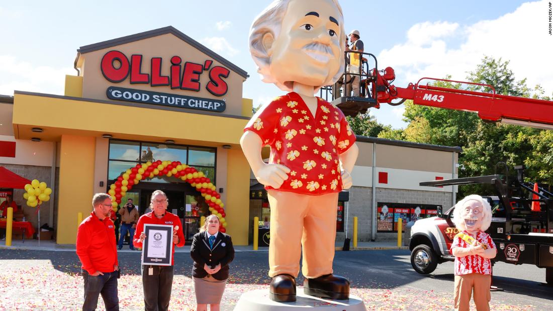 The world's largest bobblehead unveiled at a bargain store in Pennsylvania