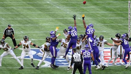 &#39;Double doink&#39; ending to Minnesota Vikings victory over New Orleans Saints in London in NFL&#39;s 100th international game