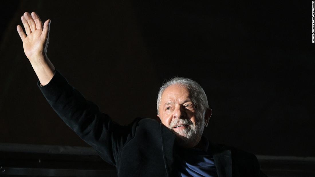 Lula greets supporters in São Paulo on October 2.