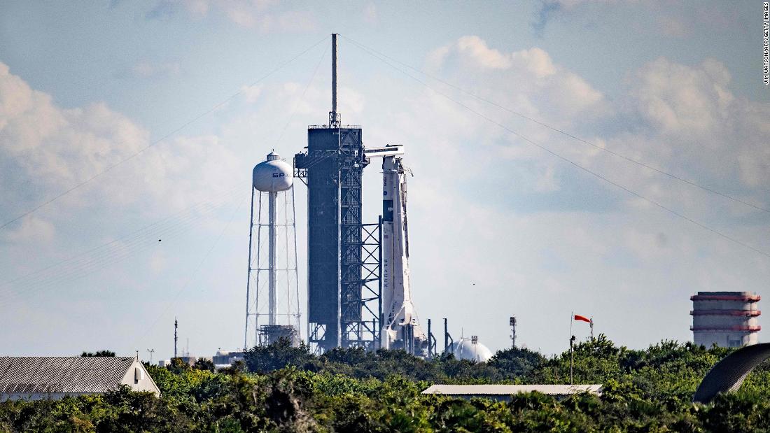 Live updates: SpaceX to launch astronauts with NASA