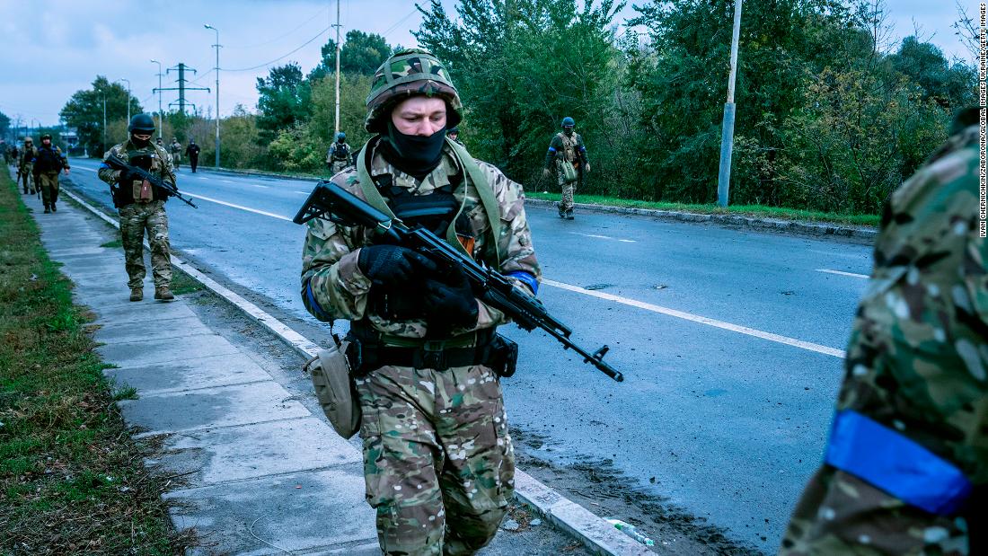 Social media images show Kyiv's troops in the strategic eastern region for the first time since Russia's invasion began in March thumbnail