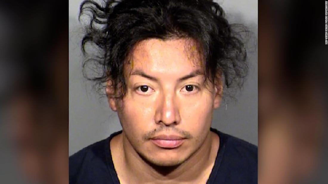 Video: Suspect in custody after mass stabbing in Las Vegas – CNN Video