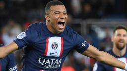 221007201932 mbappe salario pba hp video Kylian Mbappe knocks Lionel Messi off top of Forbes' soccer rich list