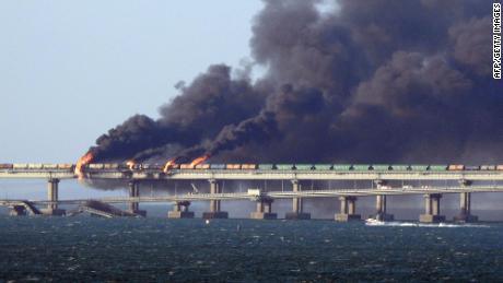 A blast hit a key bridge linking Crimea to Russia. Here&#39;s what to know