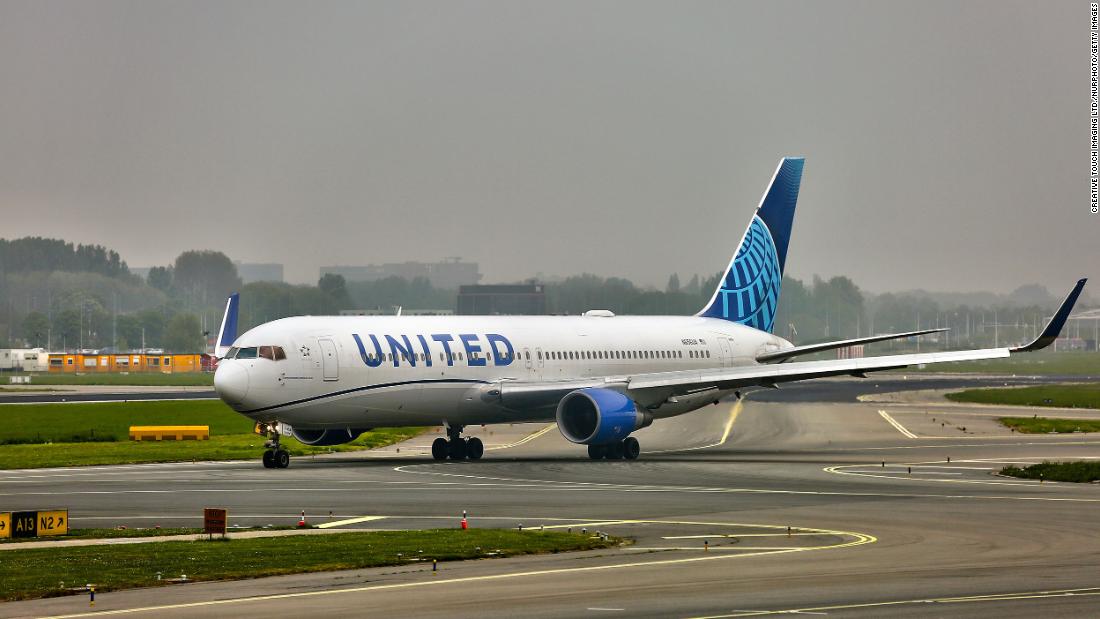 After 2022's chaos, United Airlines says it's adding trans-Atlantic flights next summer