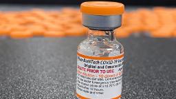World News: FDA vaccine advisers vote to harmonize Covid-19 vaccines in the United States