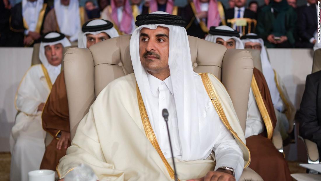 Qatari Emir met with Putin to 'defuse tensions', source says