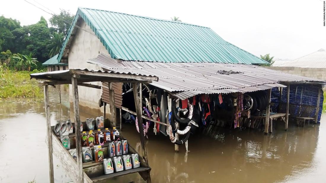 More than 600 killed in Nigeria's worst flooding in a decade