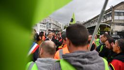 221018125114 01 paris strikes hp video Trains canceled and schools affected as nationwide strikes hit France