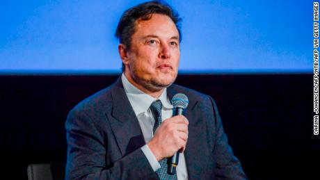 Tesla CEO Elon Musk looks up as he addresses guests at the Offshore Northern Seas 2022 (ONS) meeting in Stavanger, Norway on August 29, 2022. - The meeting, held in Stavanger from August 29 to September 1, 2022, presents the latest developments in Norway and internationally related to the energy, oil and gas sector. - Norway OUT (Photo by Carina Johansen / NTB / AFP) / Norway OUT (Photo by CARINA JOHANSEN/NTB/AFP via Getty Images)