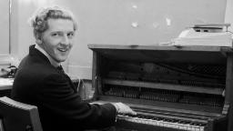 221028132639 jerry lee lewis piano file hp video Video: Jerry Lee Lewis dead at 87