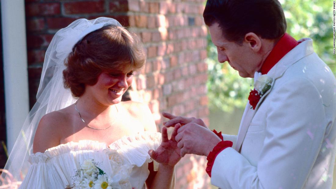 Lewis weds Shawn Michelle Stevens at his home in Nesbit, Mississippi, in 1983. Lewis was married seven times.