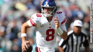 November 3, 2014: New York Giants running back Michael Cox (29) returns the  kick during the NFL game between the Indianapolis Colts and the New York  Giants at MetLife Stadium in East