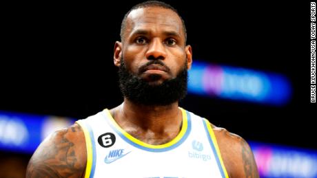 LeBron James makes history but Lakers&#39; nightmare start to season continues 