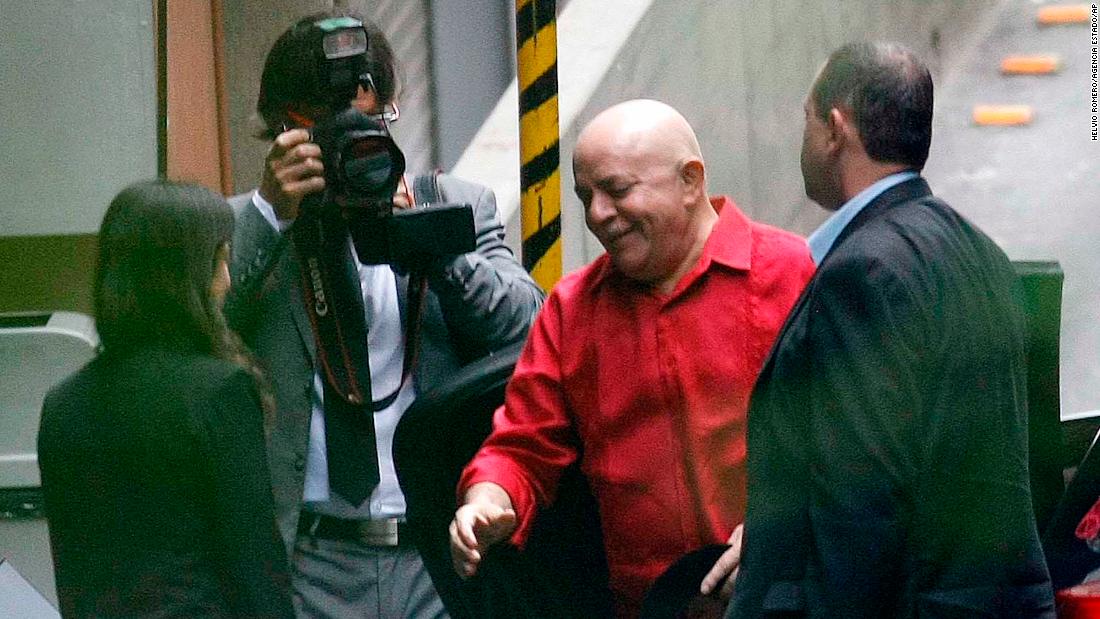 Lula arrives at a hospital in São Paulo in 2011 for his third and final session of chemotherapy. He was diagnosed with larynx cancer October of that year.