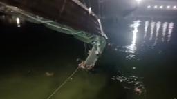 221030235037 india gujarat bridge screengrab hp video Video shows scene after deadly bridge collapse in India
