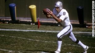 Ray Guy, legendary Hall of Fame punter, dies at 72 – NBC Sports Chicago