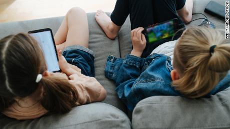 Kids&#39; average daily screen use increased by more than an hour and twenty minutes during the pandemic, analysis finds  