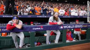 Astros fans greet Phillies fan decked out for World Series Game 1