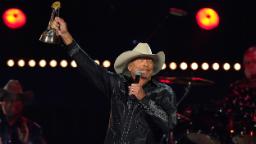 221110100750 alan jackson cma awards 1109 hp video Alan Jackson honored with CMA's lifetime achievement award