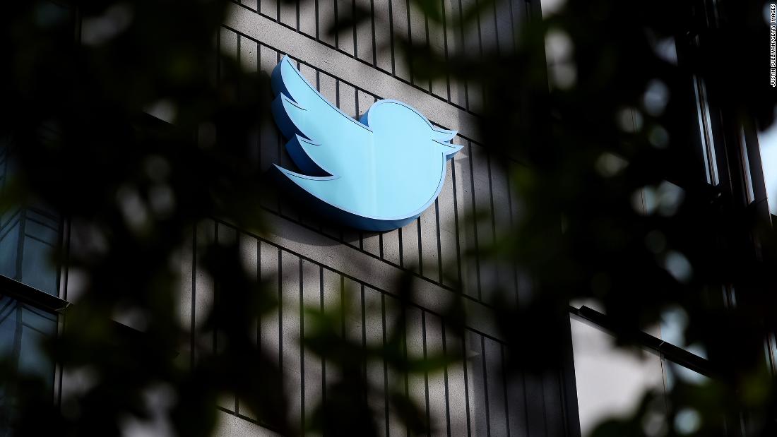 Chaotic day brings Twitter closer to the brink