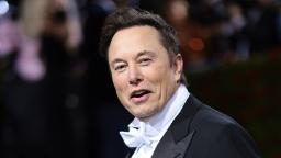 221111105643 elon musk 050222 hp video Analysis: Elon Musk's Twitter faces its 'Titanic' moment as executives and advertisers flee while trolls run rampant