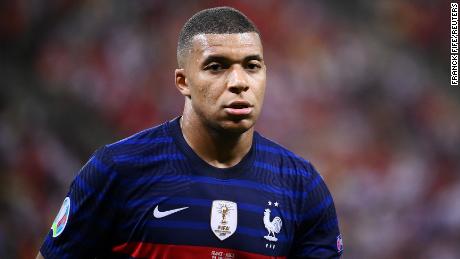 Kylian Mbappé tells Sports Illustrated he considered quitting French national team after Euro 2020, citing lack of support after suffering racist abuse