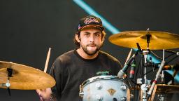 221114134346 01 neighbourhood brandon fried hp video The Neighbourhood drops drummer Brandon Fried after groping allegation