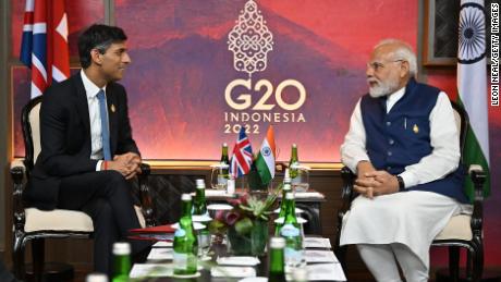 British Prime Minister Rishi Sunak and India&#39;s Prime Minister Narendra Modi hold a bilateral meeting on November 16, 2022 in Nusa Dua, Indonesia. 