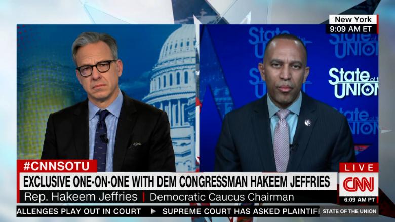 Jeffries: Appears to be 'right thing' to raise debt limit now