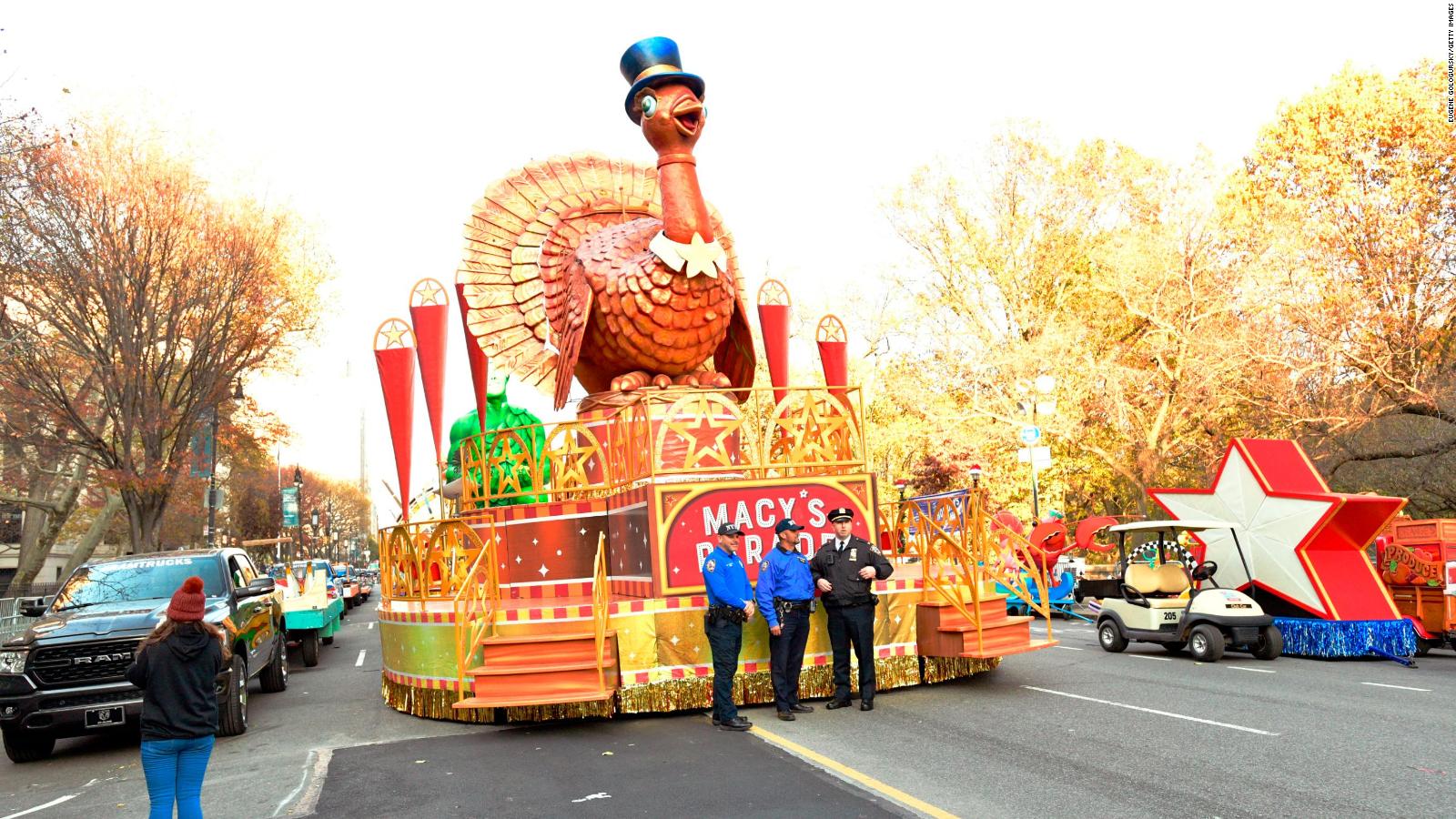 Asistentes al desfile de Macy's en Nueva York disfrutan de los ...