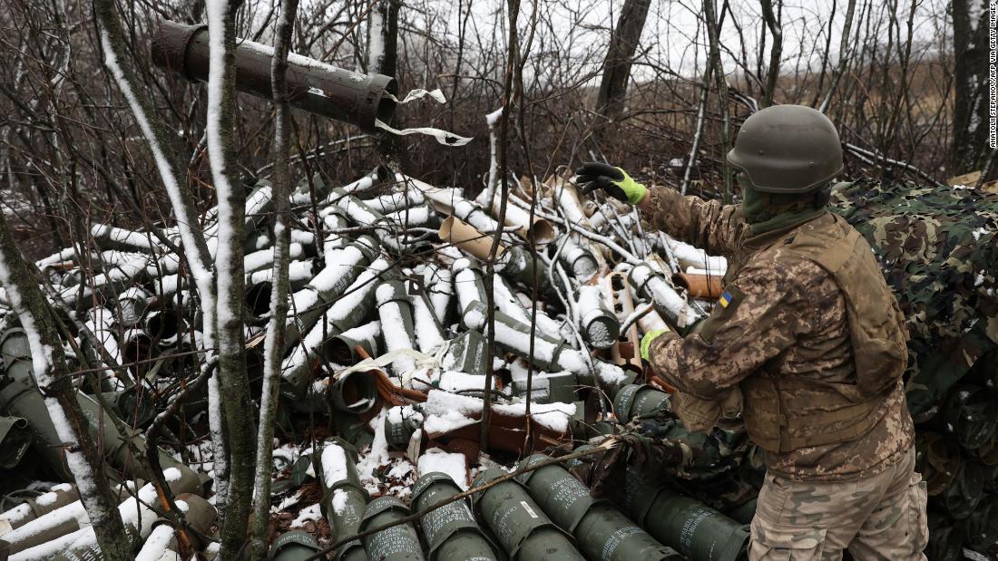 Military analyst explains why Ukraine can't afford 'a stalemate'